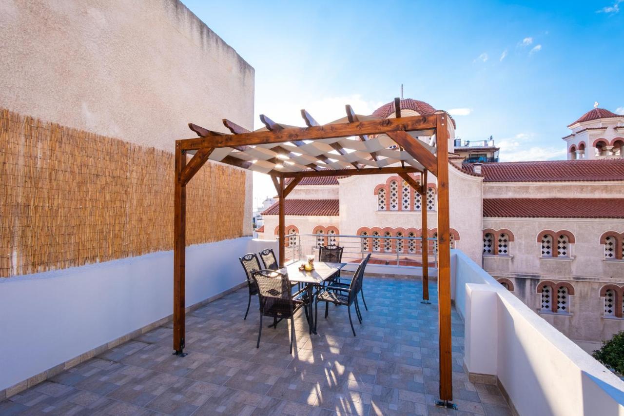 Urban Lifestyle Apartment In Piraeus Exterior photo